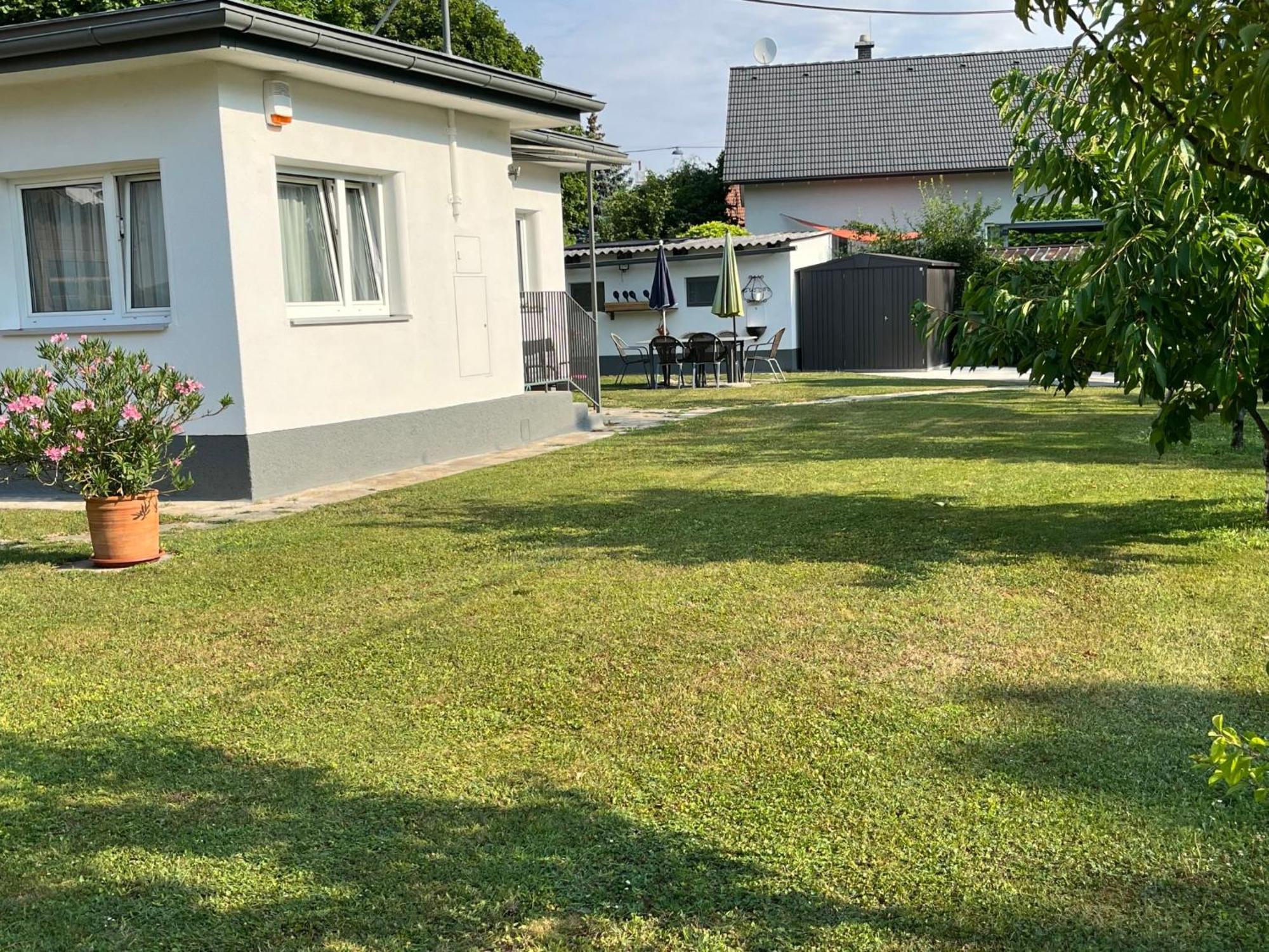 Holiday Home Bungalow Leopoldau By Interhome Wien Eksteriør billede
